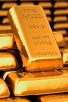 Gold and Silver Prices Dip Amid Easing Tensions