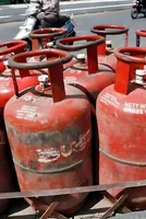 India Secures 62,000 Tonnes LPG Supply Amid Crisis, Boosts Gas Allocation to Fertiliser Sector to 90% 