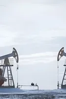 Crude oil seen at $70–80/bbl by May-end; Sunil Singhania flags market relief