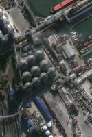 Russia strikes Ukrainian grain port as Kyiv targets Russian oil facilities 
