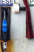 Government Cuts Excise Duty on Petrol and Diesel, Know the details here