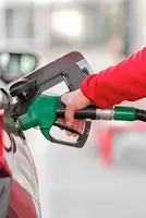 Fuel price freeze pushes petrol loss to Rs 18 per litre, diesel to Rs 35