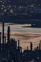 China Directs Private Refiners to Maintain Fuel Output Even At A Loss