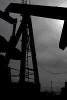 India’s crude oil, LNG imports surge in May although bill continues to stay elevated 