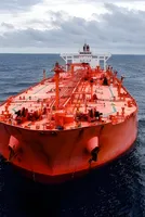 Tankers Test Hormuz Passage as Ceasefire Deadline Looms