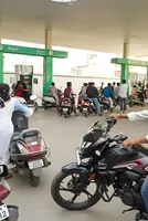 Panic buying continues for second day at UP petrol pumps, authorities reiterate fuel supply stable