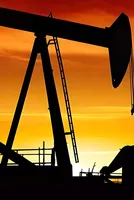Oil prices inch down as U.S.-Iran talks temper Hormuz supply concerns