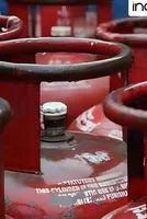 LPG, PNG prices today: Check commercial, domestic cooking gas rates in Delhi, Mumbai, Kolkata, other major ci 