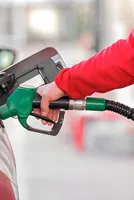Fuel prices to surge as OMC’s face Rs 30,000 core debt 
