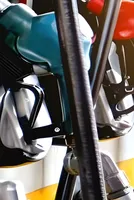 U.S. Diesel Prices Top $5 a Gallon as Hormuz Crisis Ripples Across America