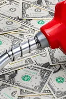 USA Gasoline Prices Drop for 4 Straight Weeks