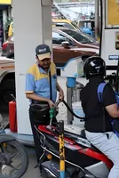 India Has Sufficient Fuel Supplies Despite Geopolitical Tensions, Says Petroleum Ministry 