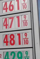 Washington’s war on Iran hits your gas tank, your grocery bill and your job - Struggle 