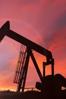 Crude oil price jumps over 1% as US issues fresh threats to Iran