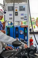 Hyderabad Petrol And Diesel Rates Hold Amid Global Oil Market Volatility