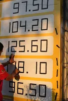 Philippines declares national energy emergency as Asia risks energy crisis amid Iran war - ABC News 