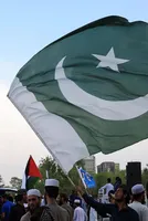 Missiles flying to Qatar expose Pakistan's energy vulnerability