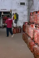 No need to panic: Govt says India secures LPG, LNG supplies, expands oil sourcing to 40 countries 