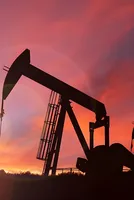 Oil falls on expectations US-Iran talks likely to proceed, opening supply