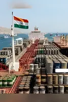 Iran Lets Two Gas Tankers Sail to India Through Hormuz, Sources Say 