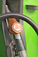 Govt Admits E20 Reduces Mileage, Ethanol Surplus Spurs Export Push Amid E20 Backlash 