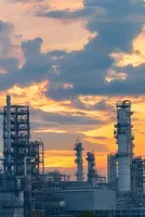 Deadly Blast Hits Major Indian Refinery as Fuel Markets Tighten