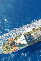 JP Morgan, Goldman Diverge on Hormuz Oil Flow Estimates