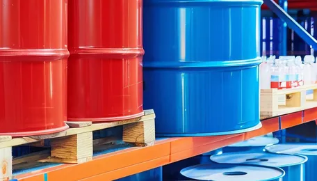 Grades mixed on expected dip in future supply, weakened refinery demand