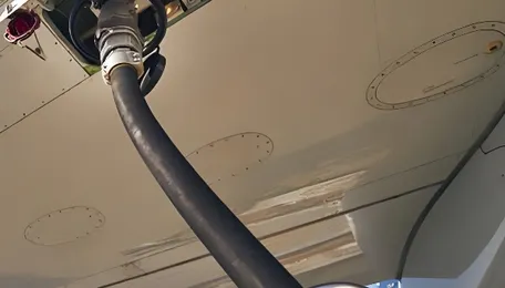 Jet fuel price cut by ₹5/litre as global oil prices ease