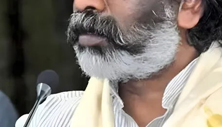 Jharkhand CM Soren flags 'unacceptable condition' of Chandil–Tata railway section