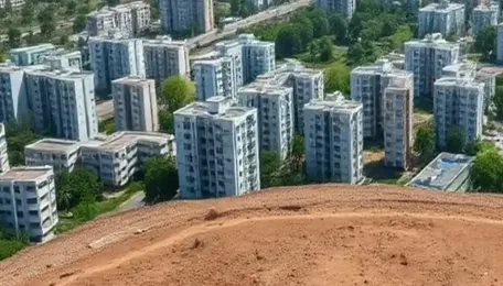 Hyderabad Raidurg Land Market Tests New Price Levels