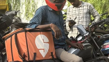 EV fleet, driver welfare fund: Maharashtra could tighten norms for food delivery apps 