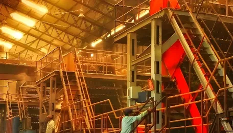 Despite war-related input shortages, India’s March industrial growth falls only slightly to 4.1% 