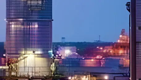 U.S. Reopens Venezuela’s Oil Spigot, but Refuses to Guarantee Security