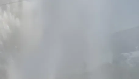 Mumbai Pipeline Burst Floods Elphinstone Bridge Area