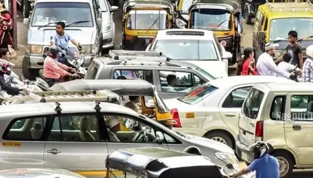 Nagpur Civic Gridlocked As Ajni Station Road Traffic Woes Deepen