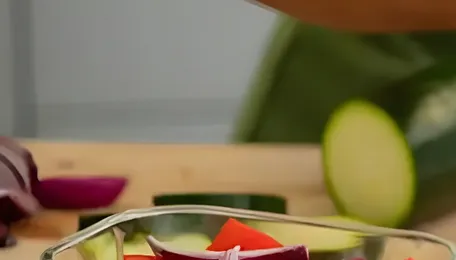 6 types of food you should not store in plastic containers: Food authority's strict guidelines on plastic materials safe for food products 