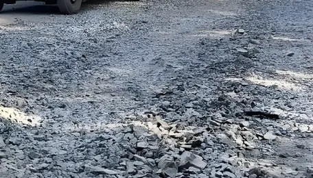 Maharashtra Residents Slam Hazardous Poor-Quality Repair Work On Key Wada–Manor Highway