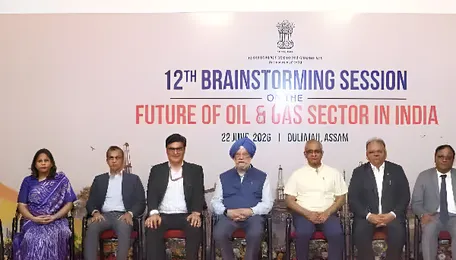 Hardeep Singh Puri Chairs Oil and Gas Strategy Meet in Assam’s Duliajan 