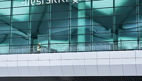 Noida Airport Flights Expand Regional Access