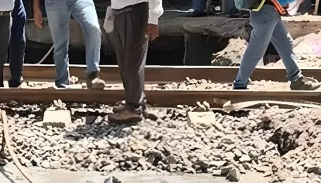 Mumbai Bandra Rail Bottleneck Resolved After Decades