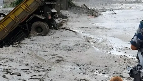 India offers flood-ravaged Nepal a hand in rebuilding hydropower, infra 