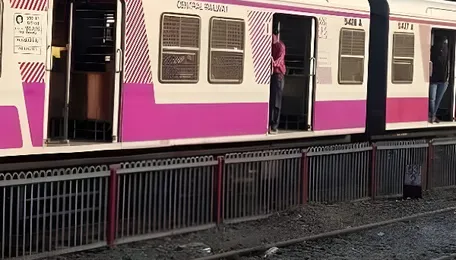 Mumbai Rail Block Impacts Suburban Travel This Weekend