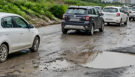 Shanthipura Road Potholes Bring Traffic to a Crawl Near Bengaluru