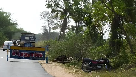 Residents seek building of median on Tiruchi-Karur highway 