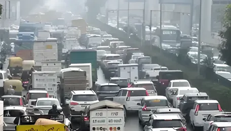 Delhi Traffic Advisory Signals Infrastructure Stress