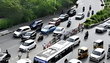 Hyderabad Roads Face Pressure From Rising Private Vehicles