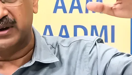 Modi agrees to everything Trump says: Kejriwal 