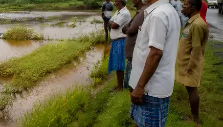 NLC Soil Runoff Floods 1,000 Acres Near Kammapuram, Farmers Block Road