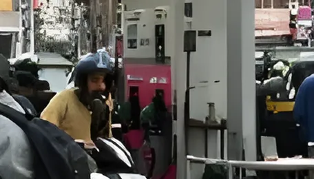 India Maintains Robust Oil and LPG Supplies Amid Regional Tensions 